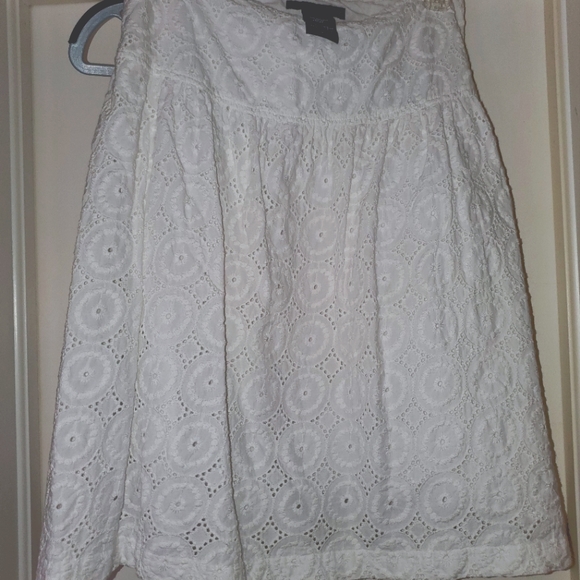 Apostrophe Dresses & Skirts - White lace Apostrophe skirt